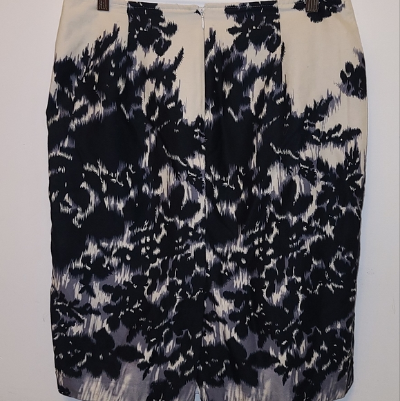 Worthington - size 10 - Black and White - Pencil Skrit - Picture 2 of 3